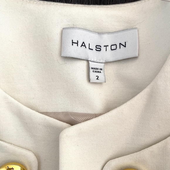 A HALSTON size 2 Blazer in winter white. - Picture 4 of 7